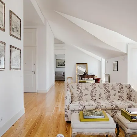 Master Architectural Gem In Alcantara Apartament Lizbona