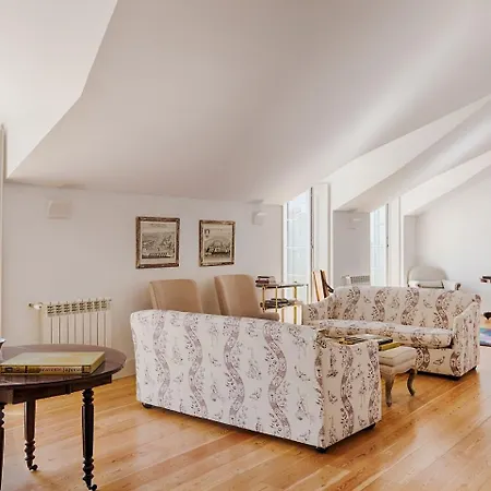 Master Architectural Gem In Alcantara Lizbona